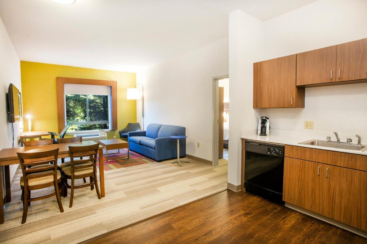 Holiday Inn Express Hotel & Suites Bethlehem Airport/Allentown Area By Ihg Exterior photo
